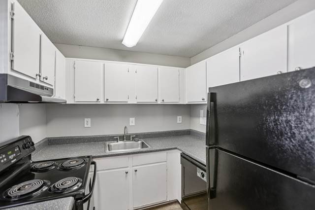 1-bedroom apartment at Stanford Village in Norcross, GA